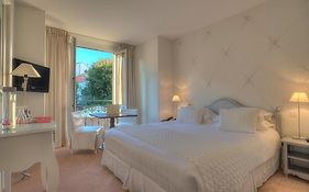 Hotel Renoir Cannes